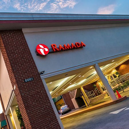Отель Ramada By Wyndham Miami Springs/Miami International Airport Экстерьер фото