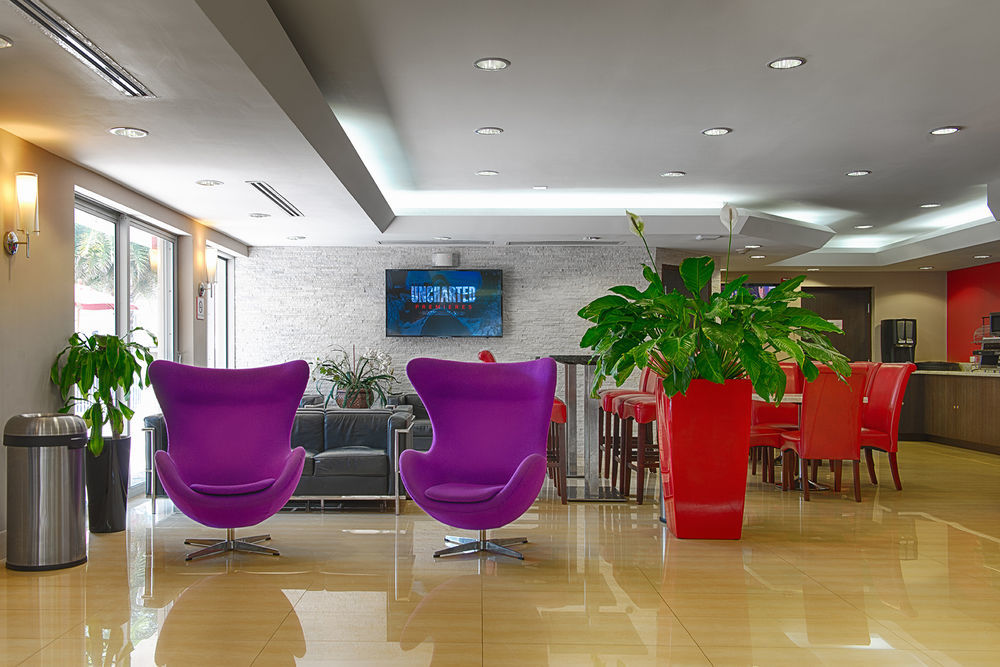 Отель Ramada By Wyndham Miami Springs/Miami International Airport Экстерьер фото