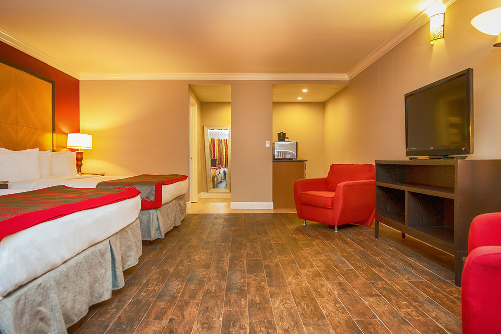 Отель Ramada By Wyndham Miami Springs/Miami International Airport Экстерьер фото