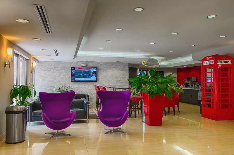 Отель Ramada By Wyndham Miami Springs/Miami International Airport Экстерьер фото