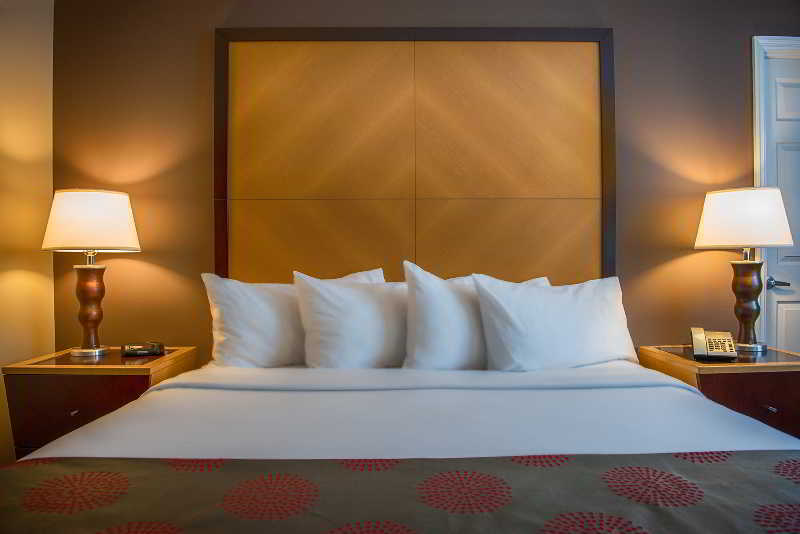 Отель Ramada By Wyndham Miami Springs/Miami International Airport Экстерьер фото